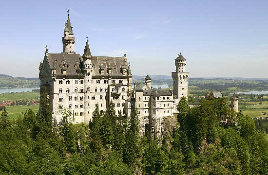 Schloss Neuschwanstein von Sden aus gesehen