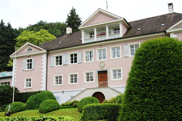Schloss Bodman, Vorderseite