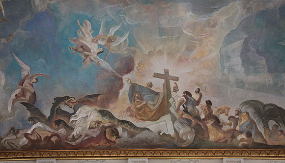 Detail aus dem Deckengemälde in der Schlosskirche: Überwindung des Drachens durch das Kreuz