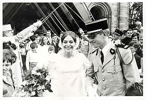 Die Hochzeit des französischen Militärarztes Dr. Jean- Claude Waguet mit Katia Bourgeois, der Tochter des damaligen Kommandeurs des 32° Régiment du Genie fand 1966 im Dom zu Speyer statt. Bildnachweis: Bettina Deuter.